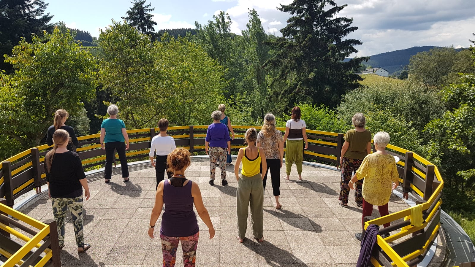 Qi Gong op het terras